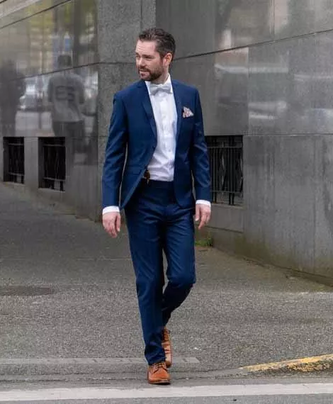 Midnight blue suit jazzed up with bow tie | Outlooks for Men