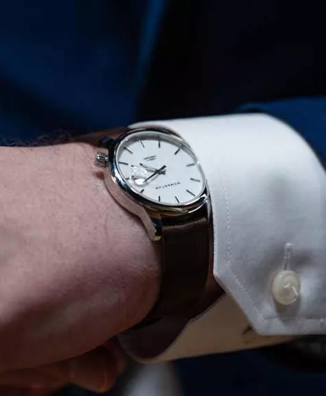 beautiful, clean classic timepieces watches available in many different styles | Outlooks for Men